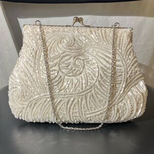 Vintage Beaded Ivory Evening Clutch
